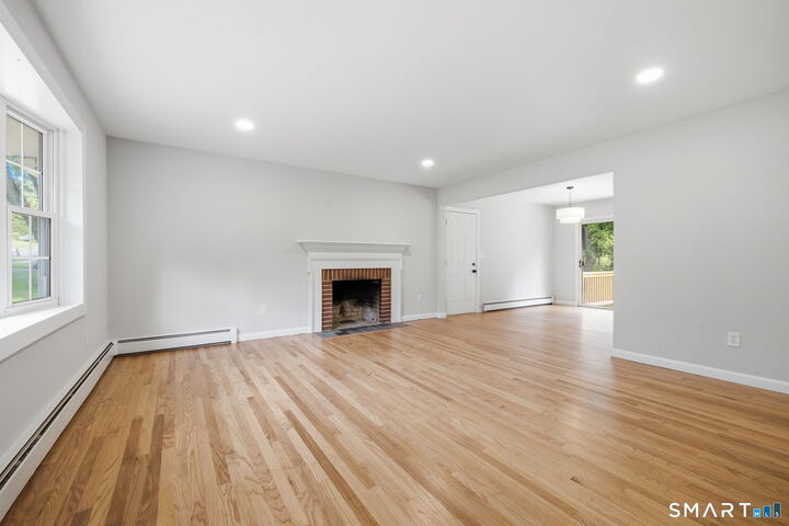 Property Photo:  1124 Pamela Lane  CT 06410 