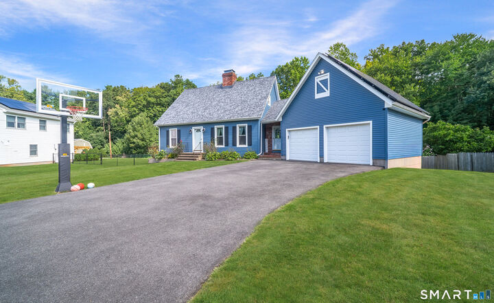 Property Photo:  186 Greenbriar Road  CT 06450 