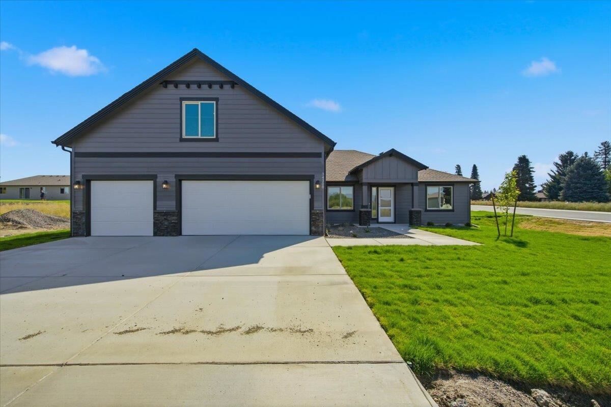 Property Photo: 34300 N Short Rd WA 99006