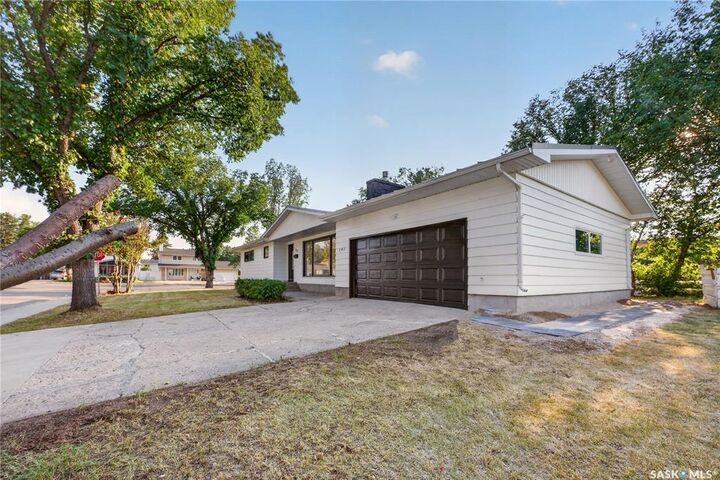Property Photo:  191 Procter Place  SK S4S 4G2 