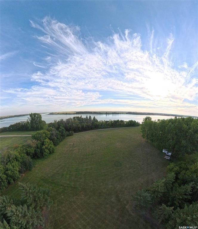 Property Photo:  73 Veterans Boulevard  SK S3N 2W1 