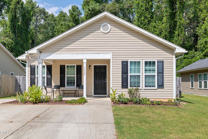 Property Photo: 4009 Green Jacket Trail NC 27610