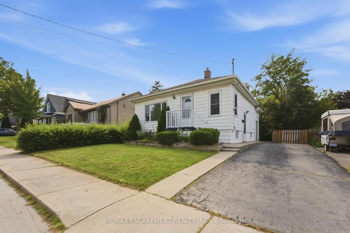 Property Photo: 22 David Avenue ON L9A 3V1