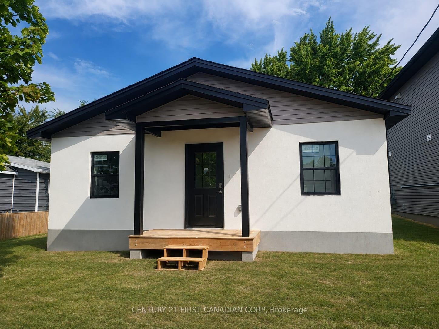 Property Photo: 2388 Boswell Street ON N0N 1B0