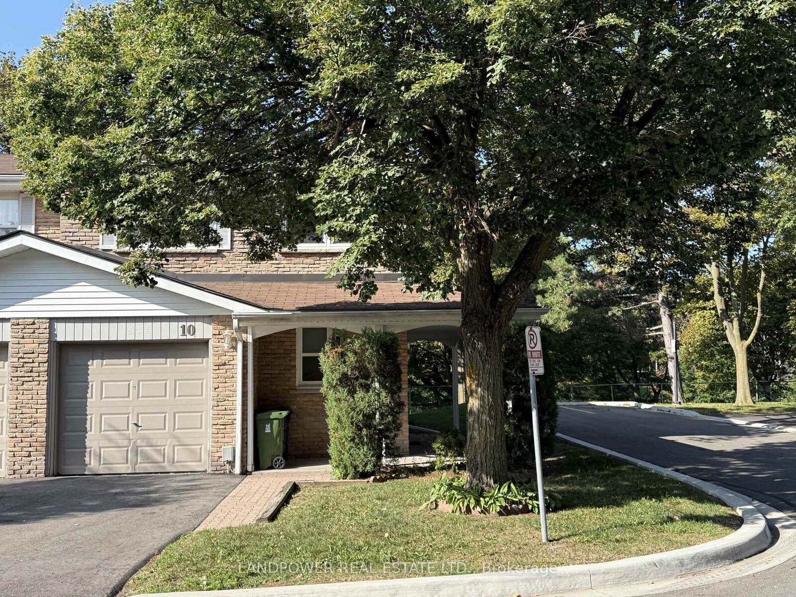 Property Photo: 55 Brimwood Boulevard 10 ON M1V 1E4