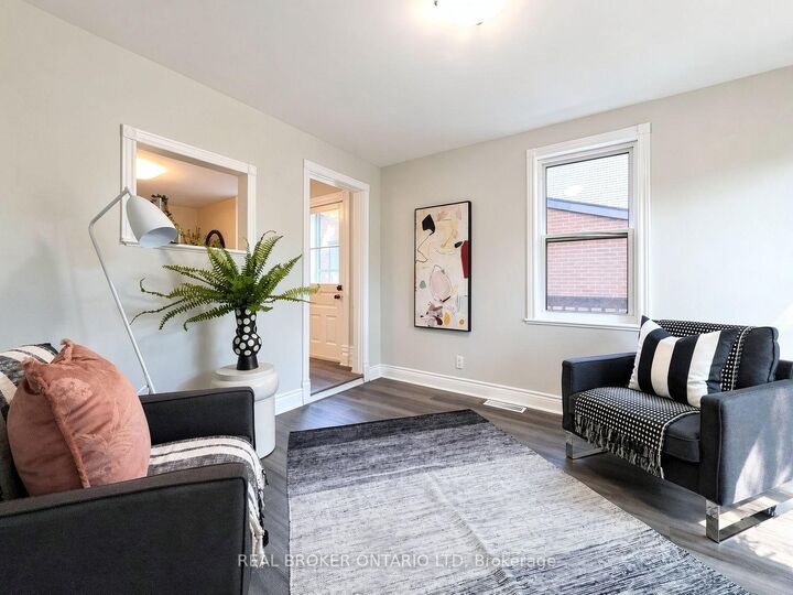 Property Photo: 820 Maitland Street ON N5Y 2W5