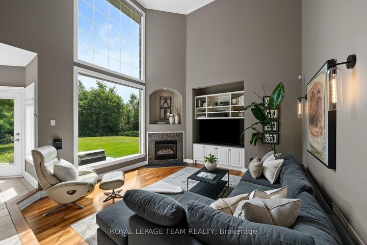 Property Photo: 1518 Monaghan Lane ON K2W 1B4