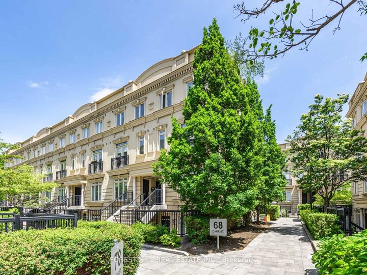 Property Photo:  68 Carr Street Th 3  ON M5T 1B7 