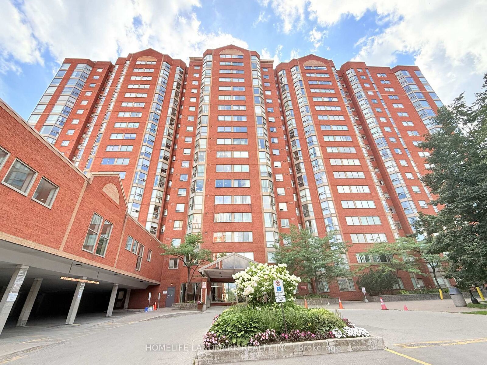 Property Photo: 2460 Eglinton Avenue E 917 ON M1K 5J7