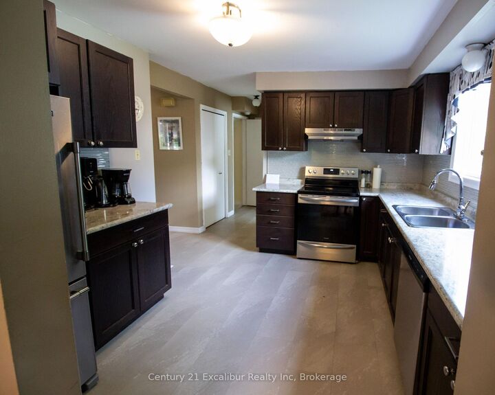 Photo de la propriété: 6 Braeside Road ON N1M 2Y8