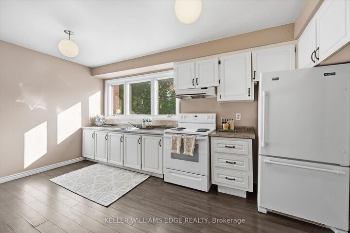 Property Photo:  2367 Maryvale Court  ON L7P 2P1 