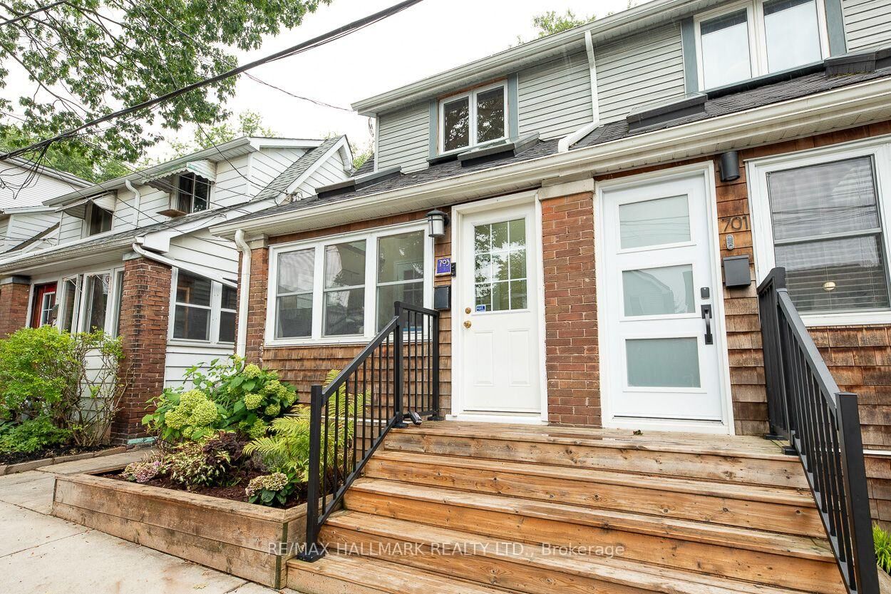 Property Photo:  703 Craven Road  ON M4L 2Z7 
