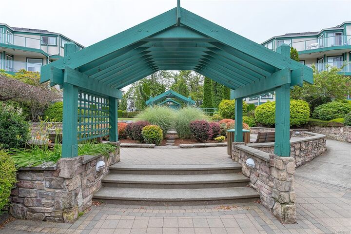 Property Photo: 898 Vernon Ave #108 BC V8X 2W6