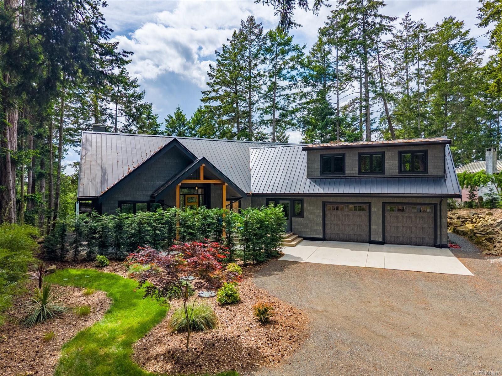 Property Photo: 2789 Schooner Way BC V0N 2M2