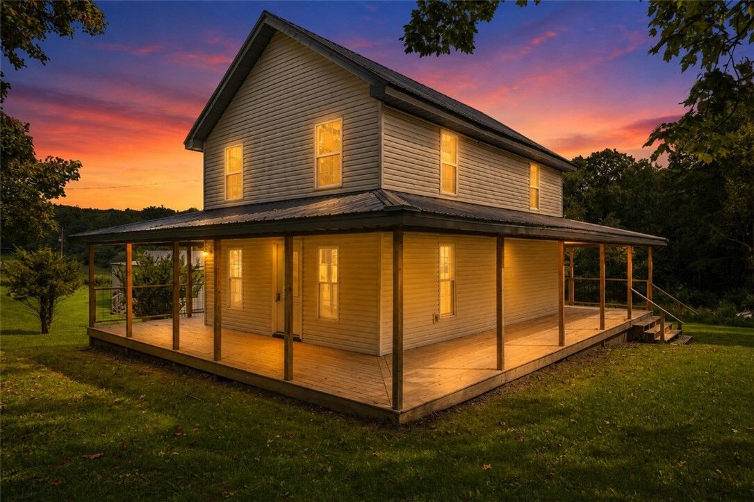 Property Photo:  5698 State Route 308  PA 16374 