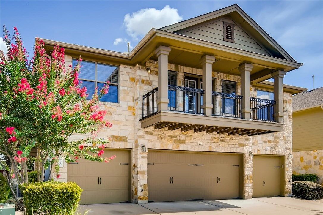 Property Photo:  14815 Avery Ranch Boulevard 2A (201)  TX 78717 