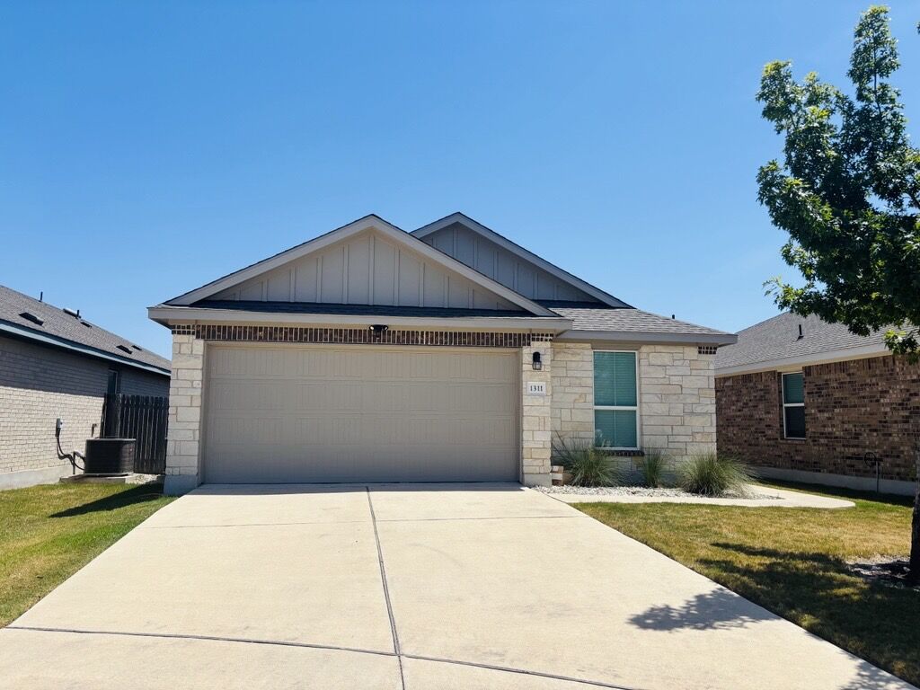 Property Photo: 1311 Henry David Drive TX 78660