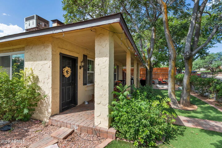 Property Photo:  509 Second North Street  AZ 86324 