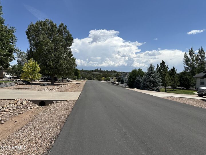 Property Photo:  7082 Tumbleweed Trail  AZ 85901 