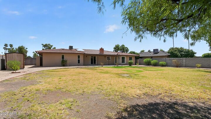 Property Photo:  2702 S El Paradiso --  AZ 85202 
