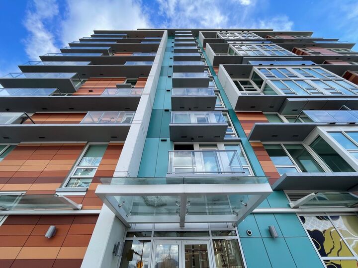 Property Photo:  180 E 2nd Avenue 909  BC V5T 0K4 