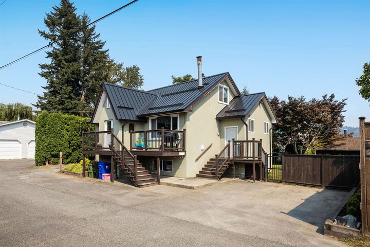 Property Photo:  46307 Riverside Drive  BC V2P 3L2 