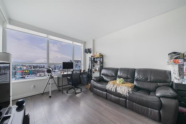 Property Photo:  125 14th East Street  BC V7L 0E6 