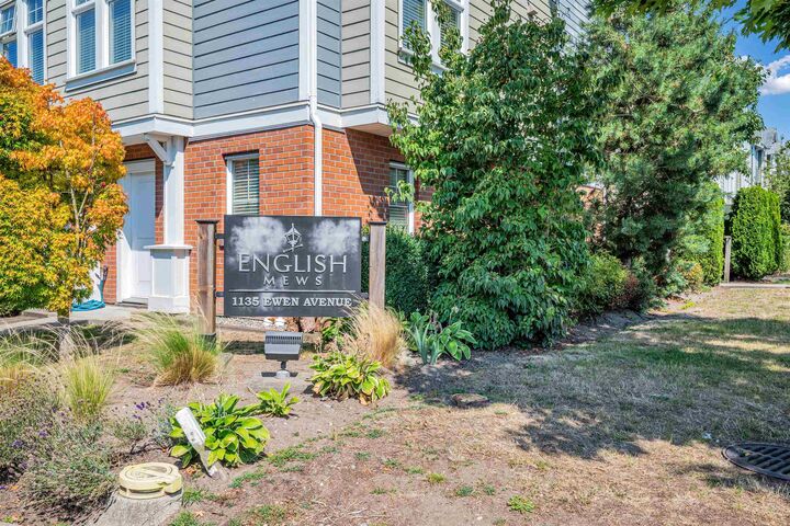 Property Photo:  1135 Ewen Avenue 12  BC V3M 5E3 