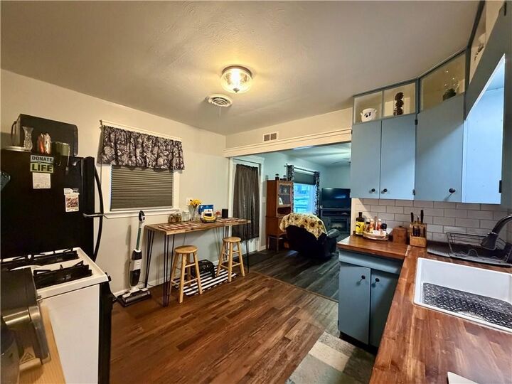 Property Photo:  50 Brookline Avenue  NY 14905 