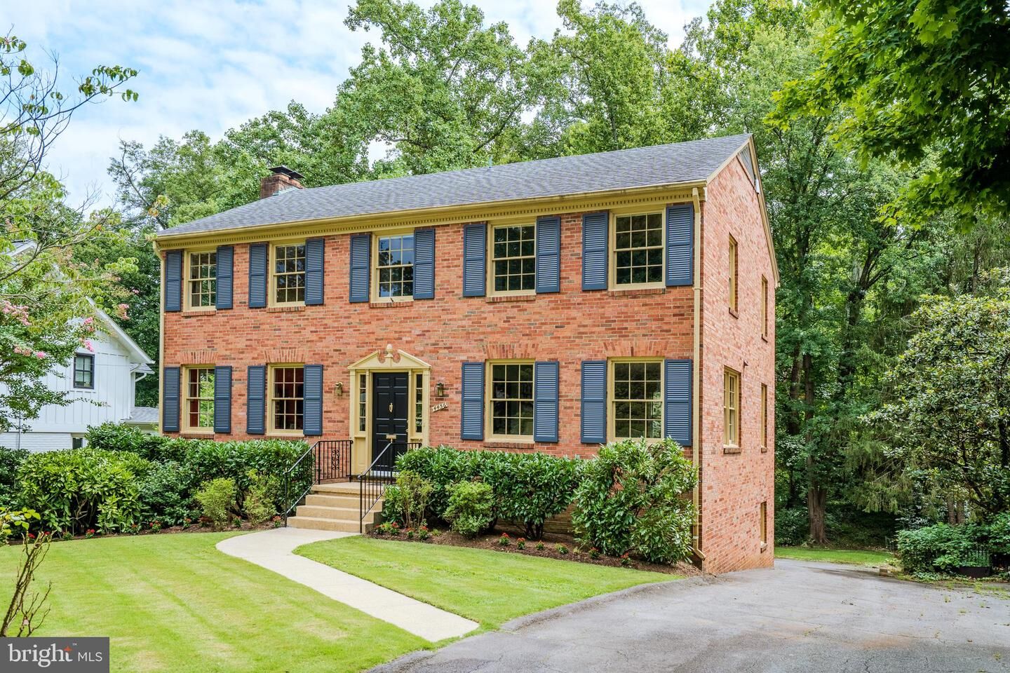 Property Photo: 4456 38th Street N VA 22207