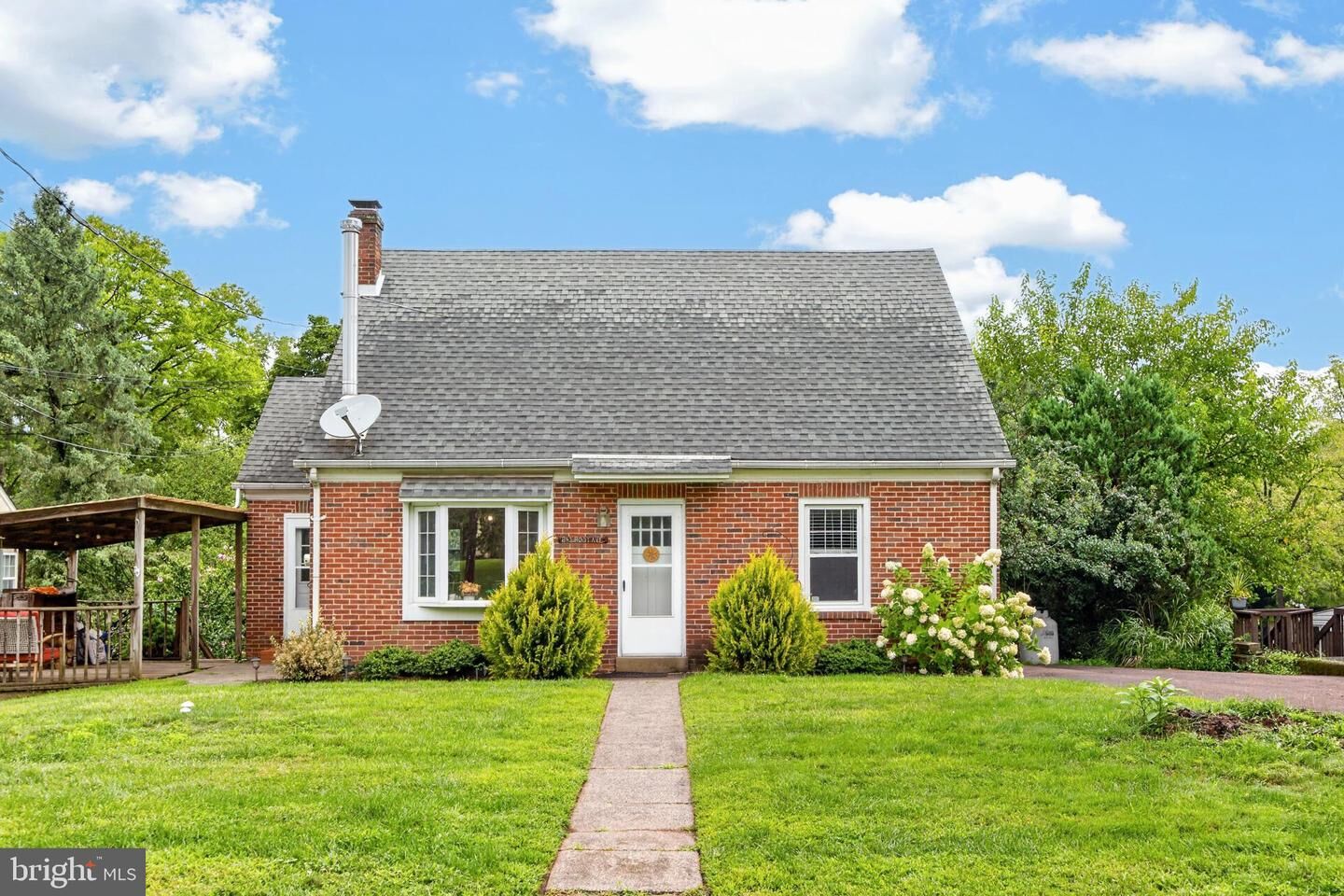 Property Photo:  241 Root Avenue  PA 19465 