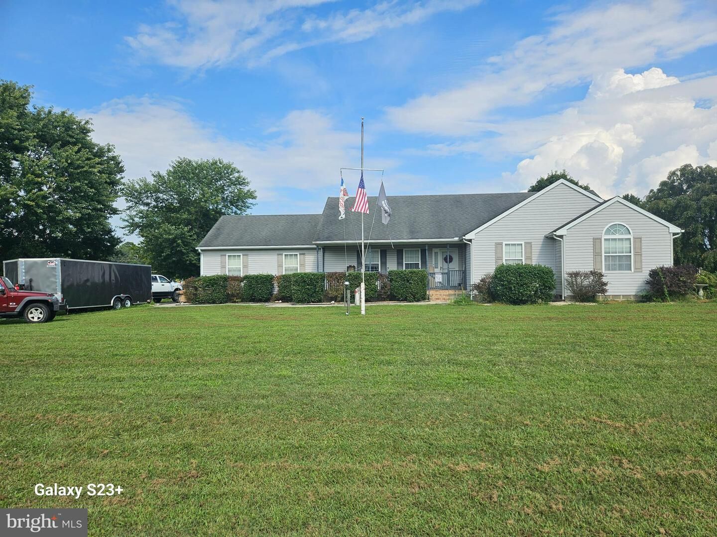 Property Photo:  213 S Paula Lynne Drive  DE 19973 
