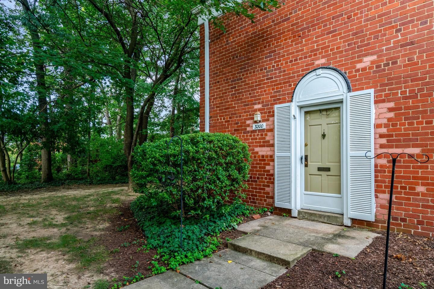 Property Photo: 3200 Martha Custis Drive 226 VA 22302