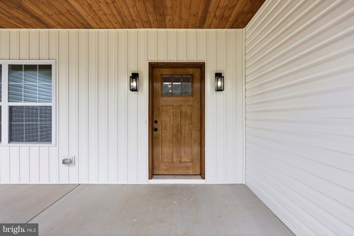 Property Photo: 42 Spruce Lane WV 25411