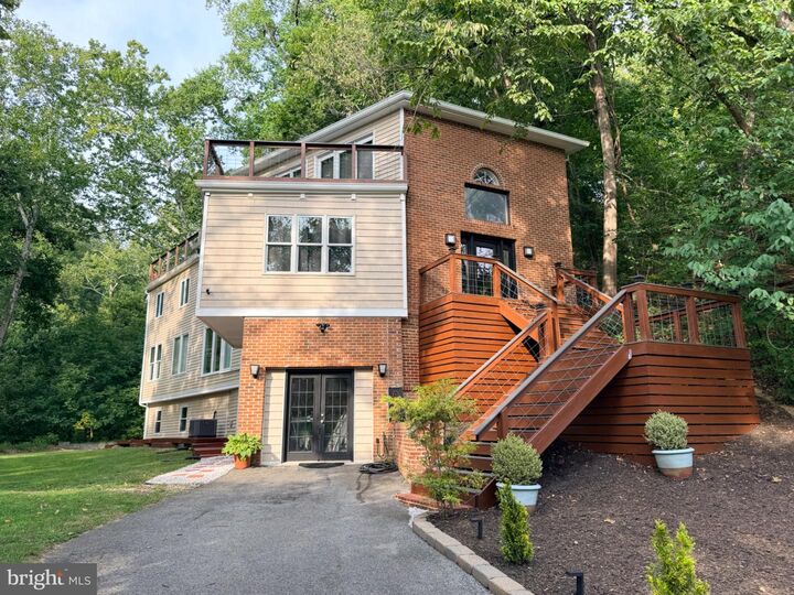 Property Photo:  13911 Piscataway Drive  MD 20744 