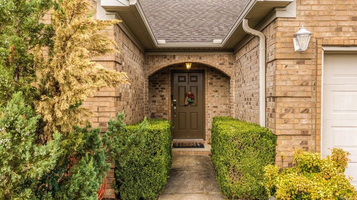 Property Photo: 1745 Gardenia AR 72034