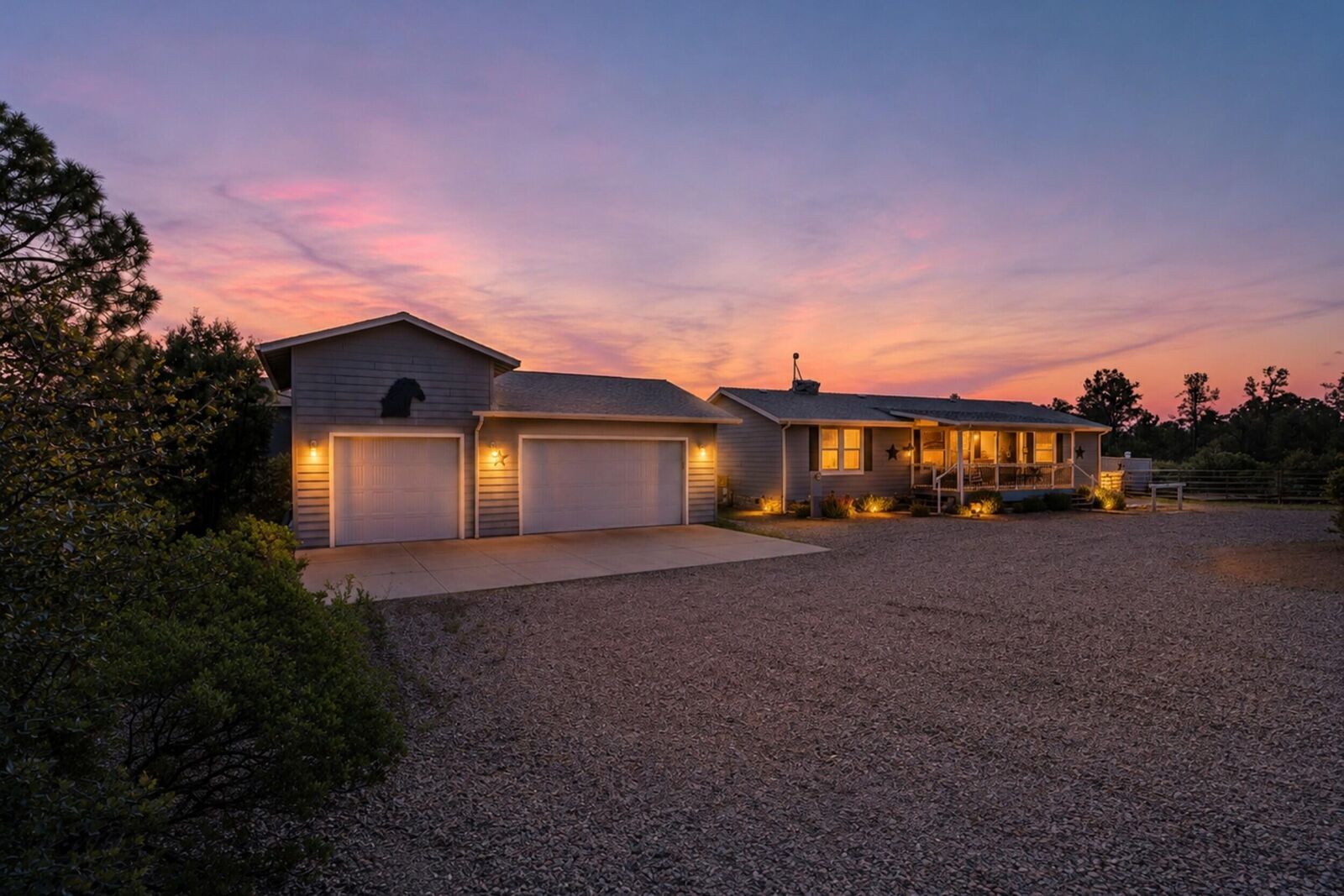 Property Photo:  1211 N Heather Circle  AZ 85541 