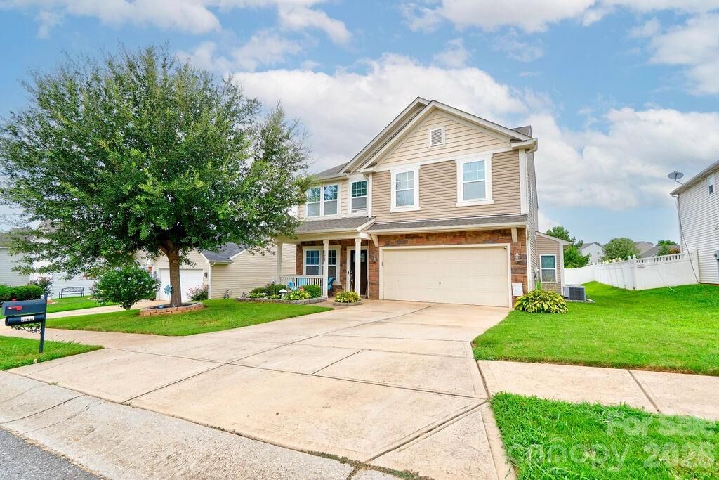 Property Photo: 3219 Pikes Peak Drive NC 28052