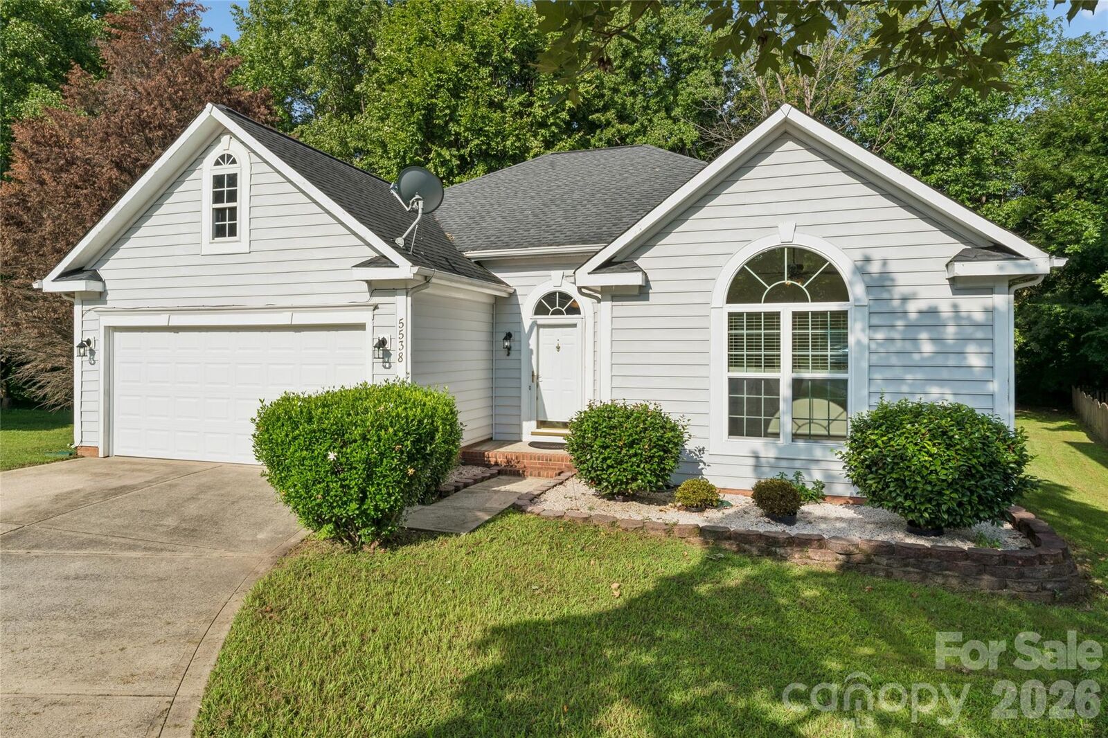 Property Photo: 5538 Whispering Wind Lane NC 28079