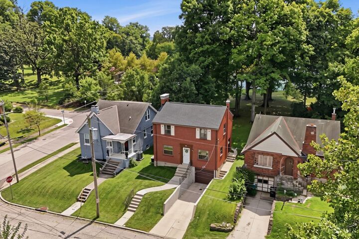Property Photo:  3505 Rosecliff Drive  OH 45205 
