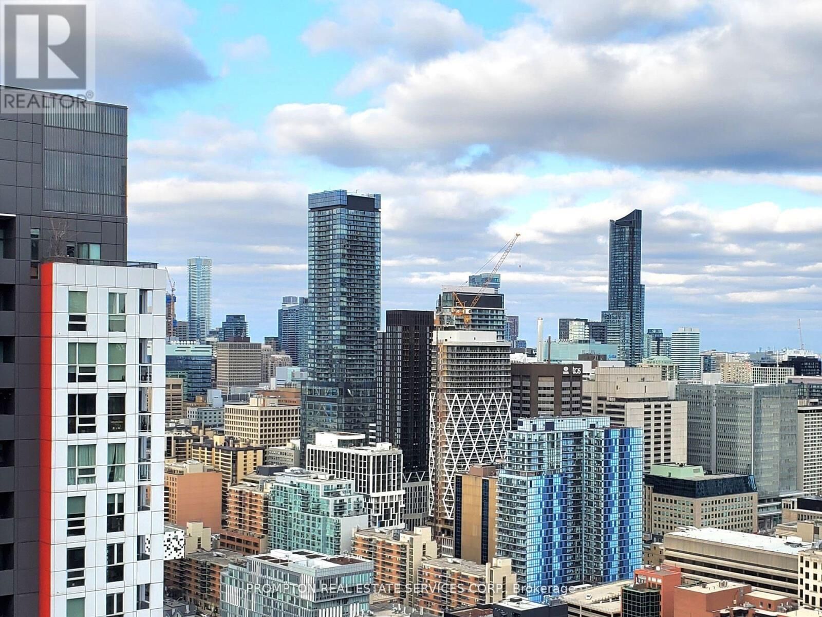 Property Photo: 38 Widmer Street 3605 ON M5V 2E9