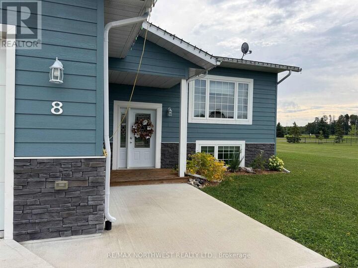 Property Photo: 8 Spruce Drive ON P0W 1E0