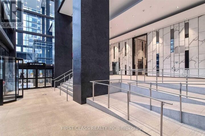 Property Photo: 488 University Avenue 3901 ON M5G 0C1