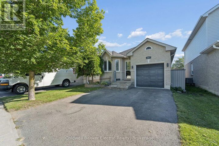 Property Photo:  661 Clancy Crescent  ON K9K 2S3 