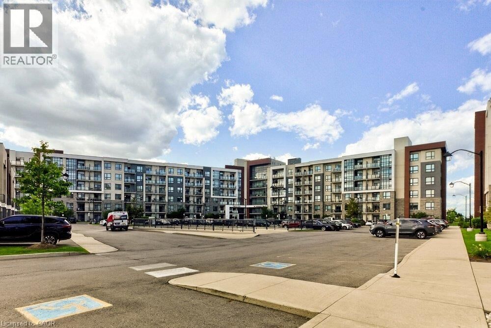 Property Photo:  125 Shoreview Place 230  ON L8E 0K3 
