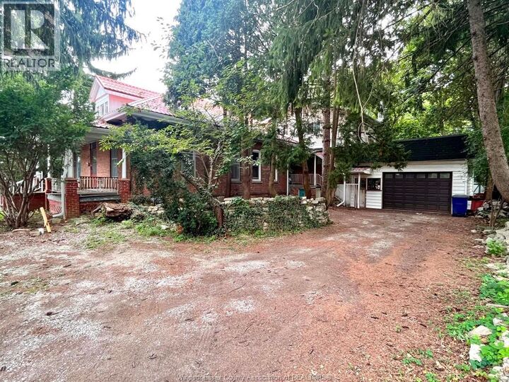 Property Photo:  62 Lacroix Street  ON N7M 2T6 