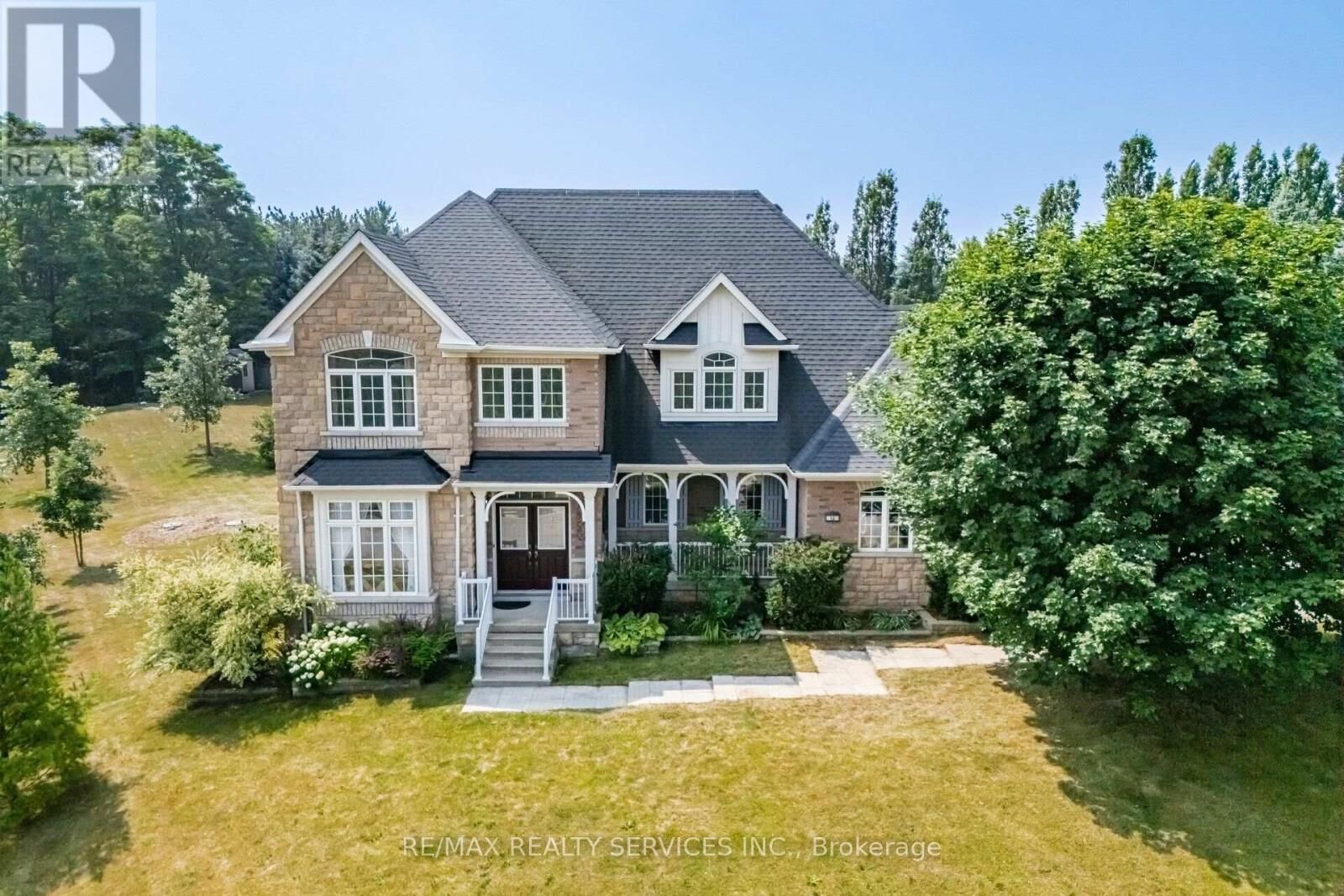 Property Photo: 15 Upper Canada Drive ON N0B 1Z0