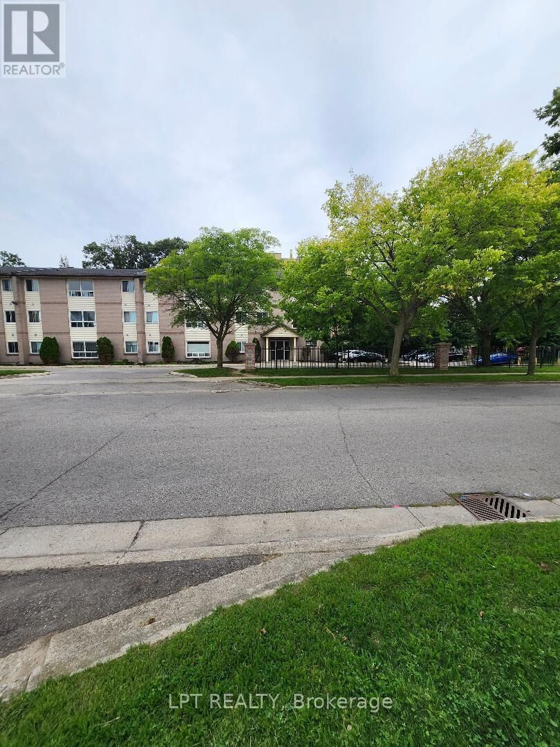 Property Photo:  1265 Bentley Drive 204  ON N5V 4M4 