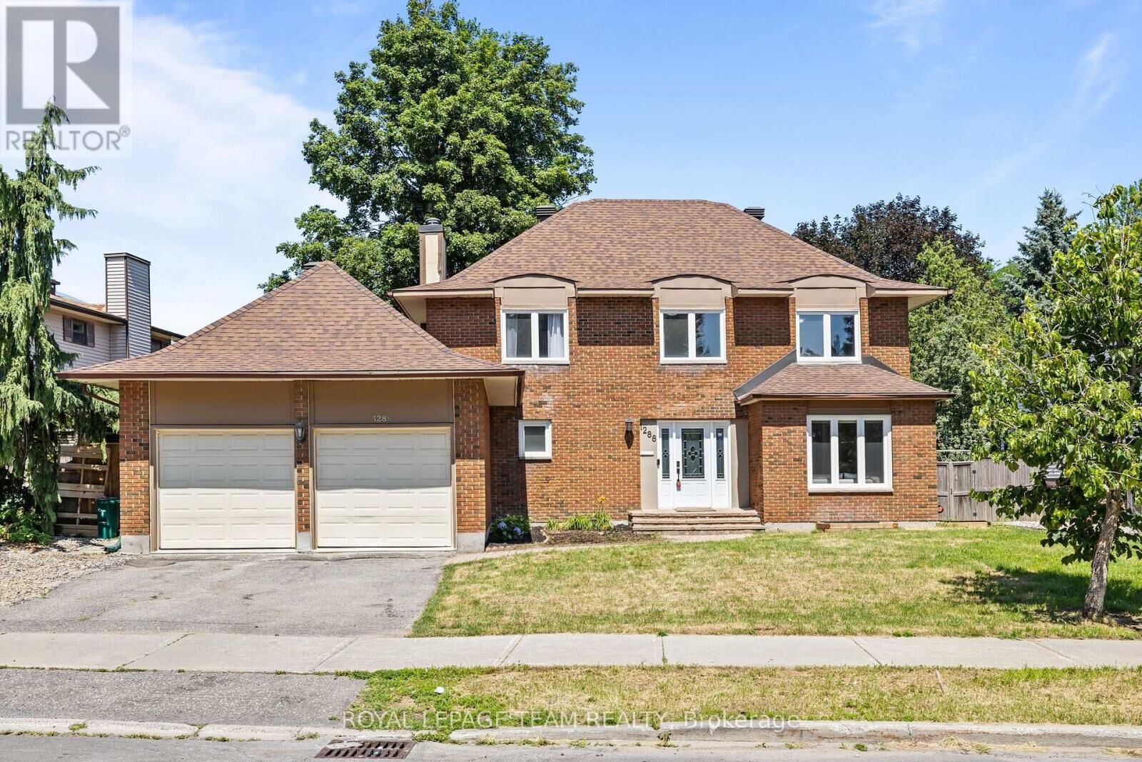 Property Photo:  1288 Plante Drive A  ON K1V 9G2 
