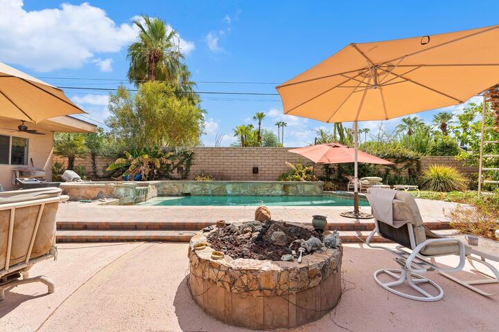 Property Photo: 74321 Old Prospector Trail CA 92260